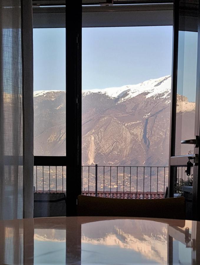 La Quiete 09 Terrace Apartment By Gardadomusmea Tremosine Экстерьер фото